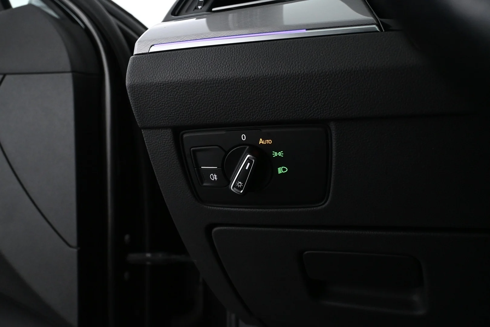 Car Image - 3idsQhScSNLE0G7fRZZXb7