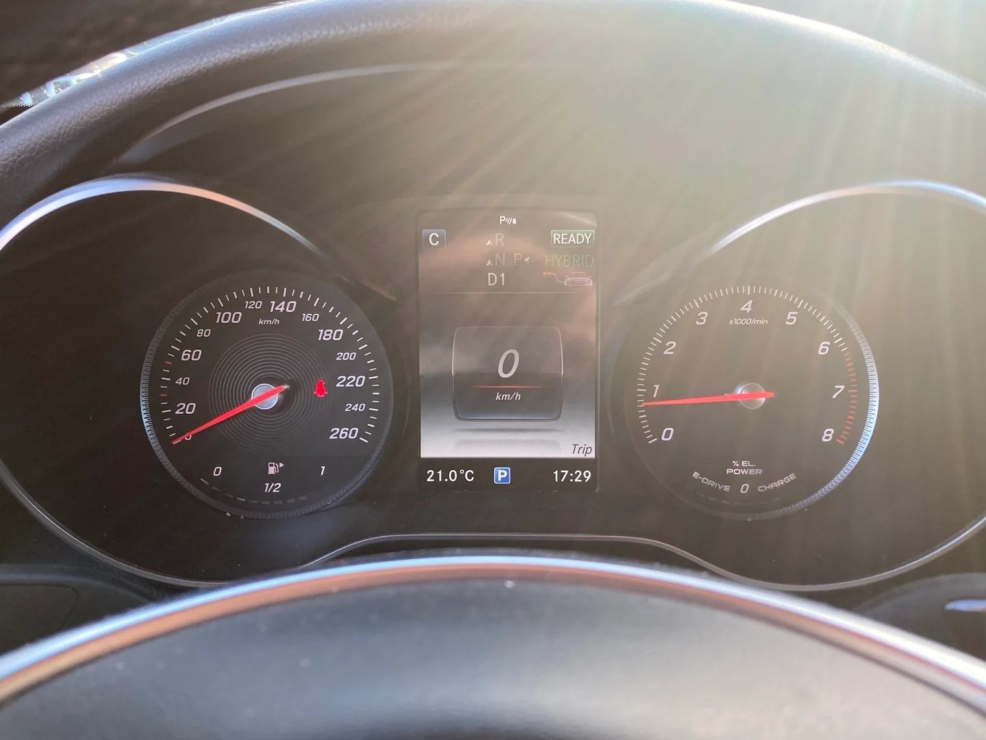 Car Image - 5Exu1zrkBX8EEAFsM6Ualw