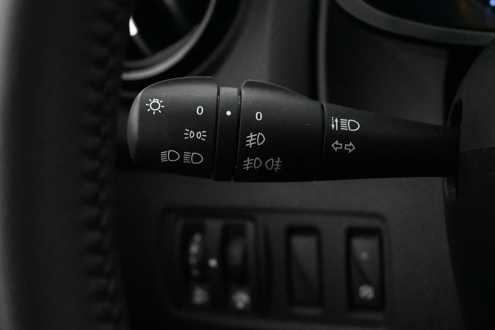 Car Image - 3DyDAn1jRCwSxbebKgs7RX