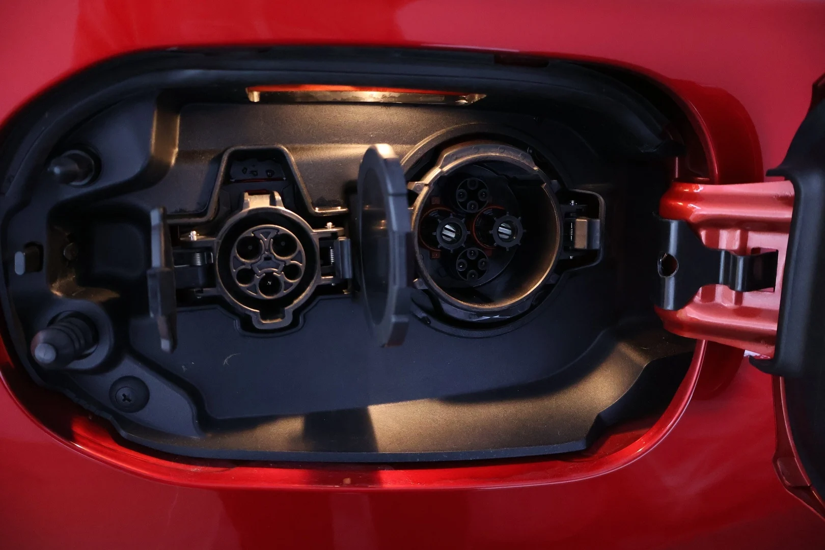Car Image - 6URRSDrHcwxymdVMt4LRqa