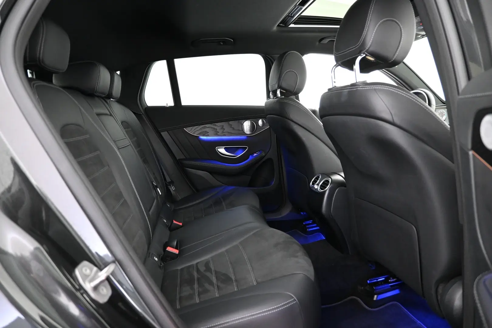 Car Image - 1Aw3VJnkrGrrSOKqeqcwcx