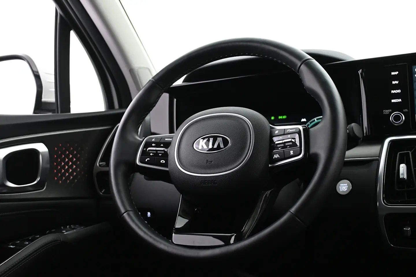 Car Image - 5x7nF3KvHIxebvS5cLOtcZ