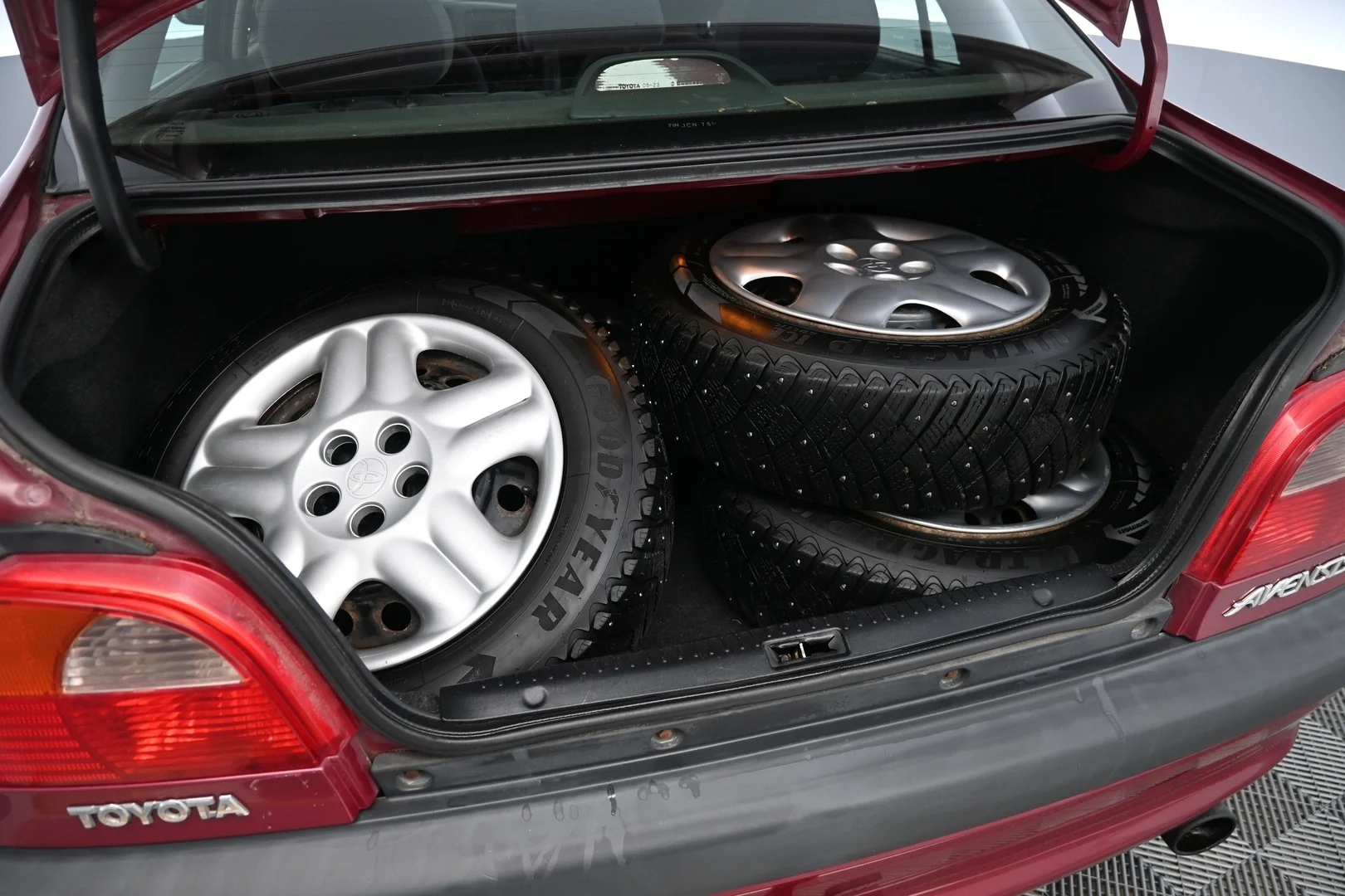 Car Image - yepSSIHTE1qYjIRIOPo7y
