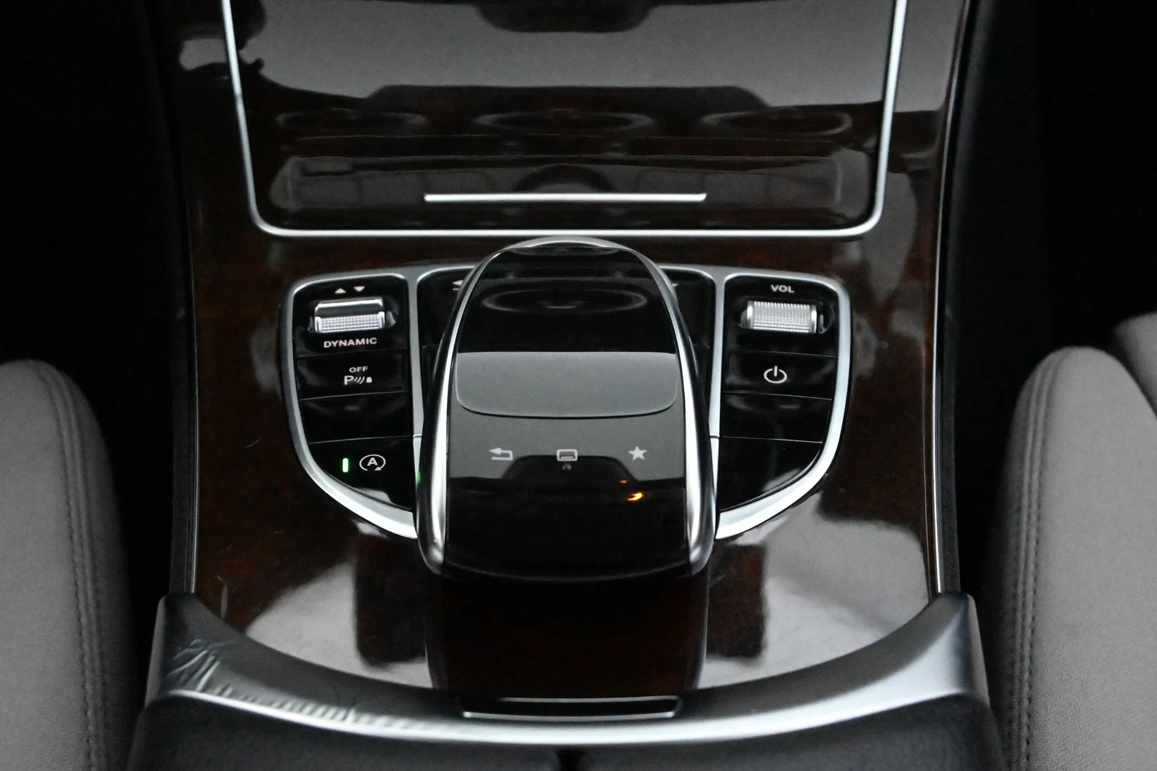 Car Image - 3aFC5xvNplkXSLxxISnTik