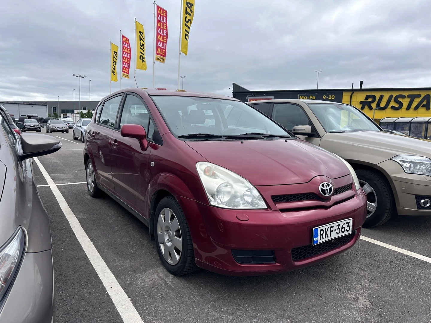 Car Image - 6NNY2N0V1bQ5Jy9XKRCxg8
