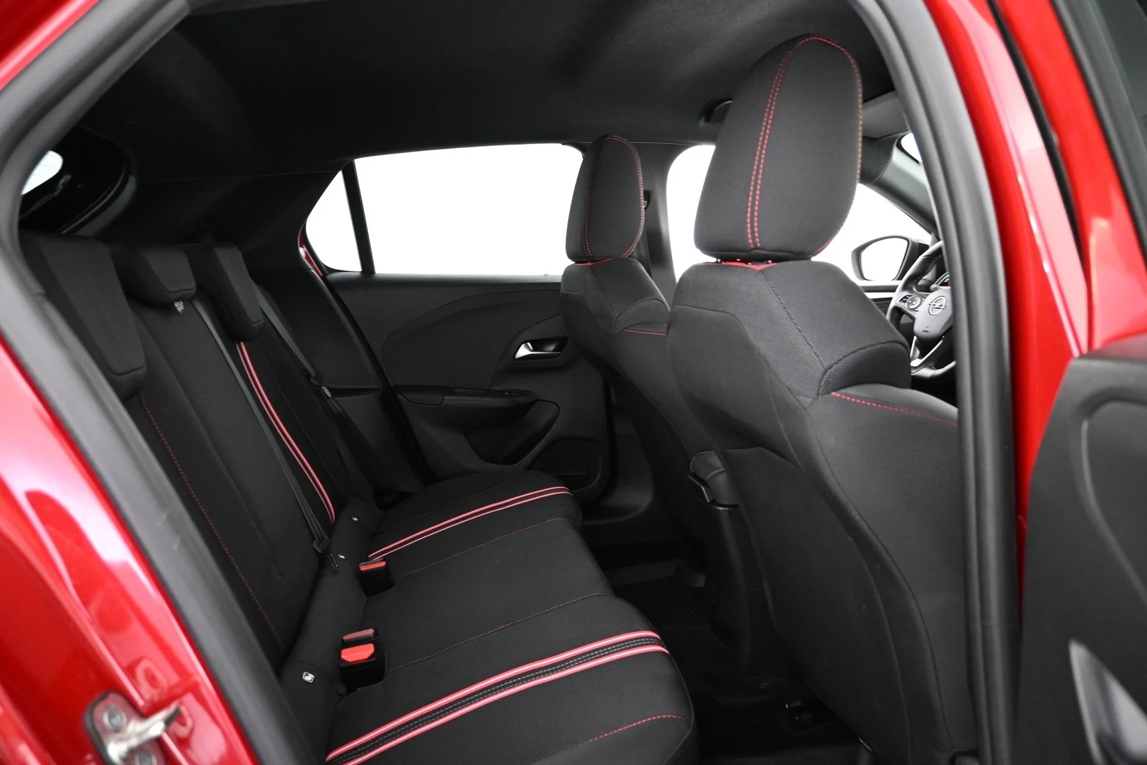 Car Image - 1MWAAIRbCggryhBflRJiWv