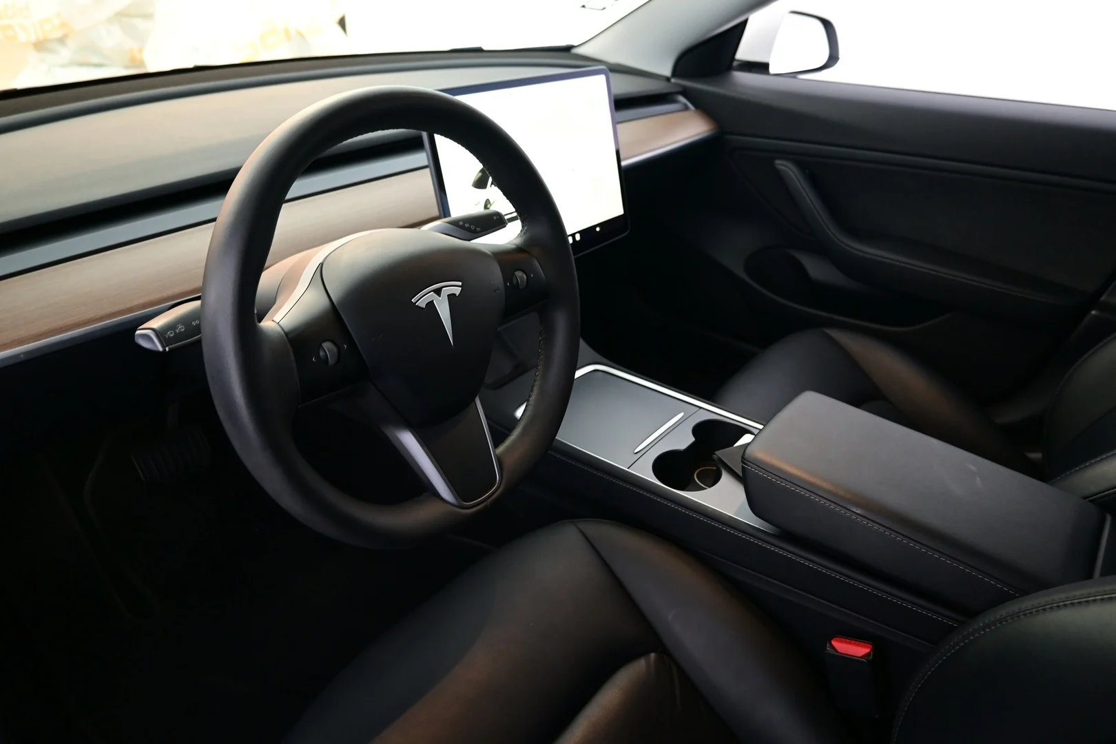 Car Image - 1IR7cIvtt3X0TfyM5X1Ygj