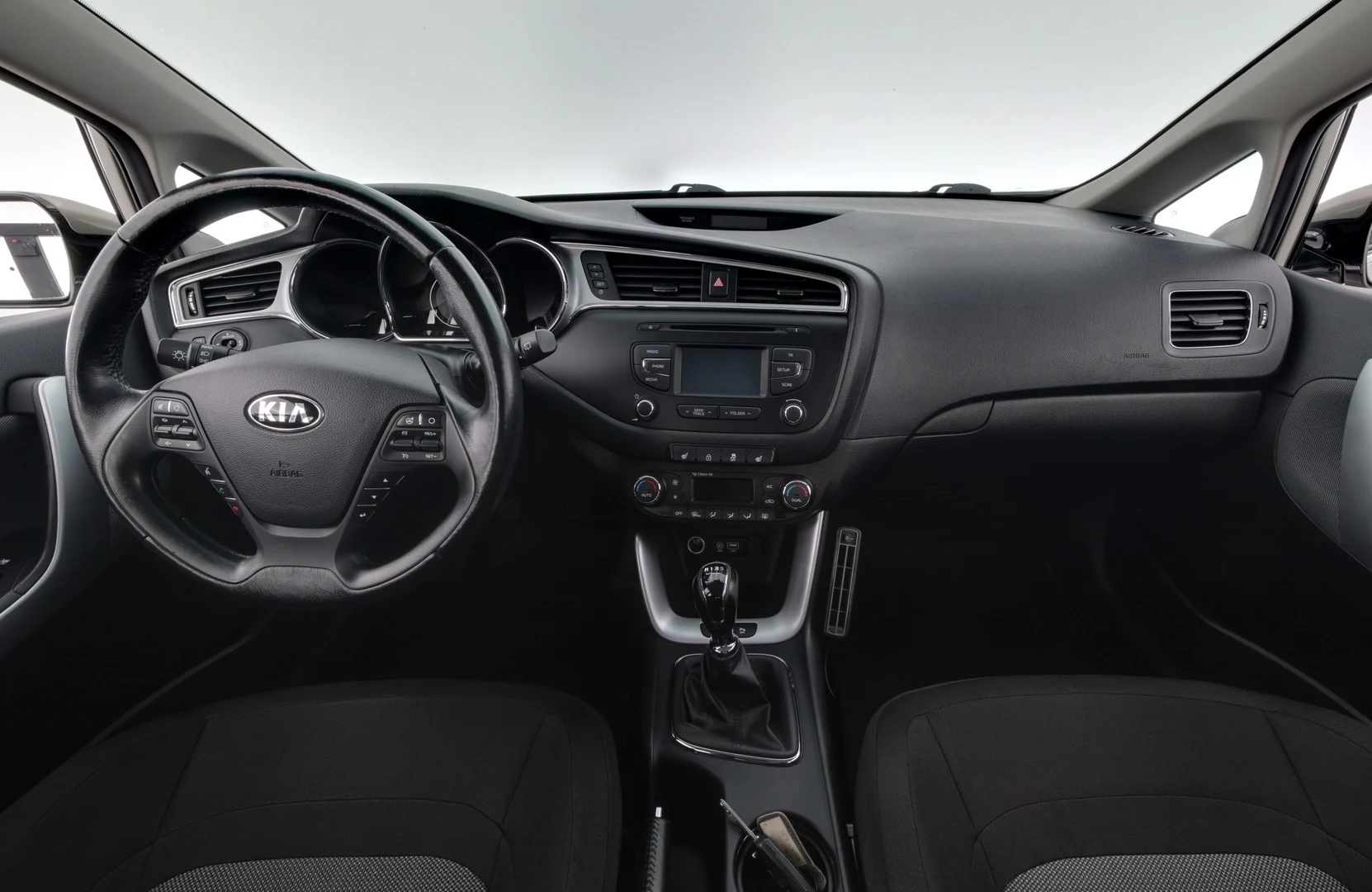 Car Image - AwDhMlsdk9SFzBPn3dLPM