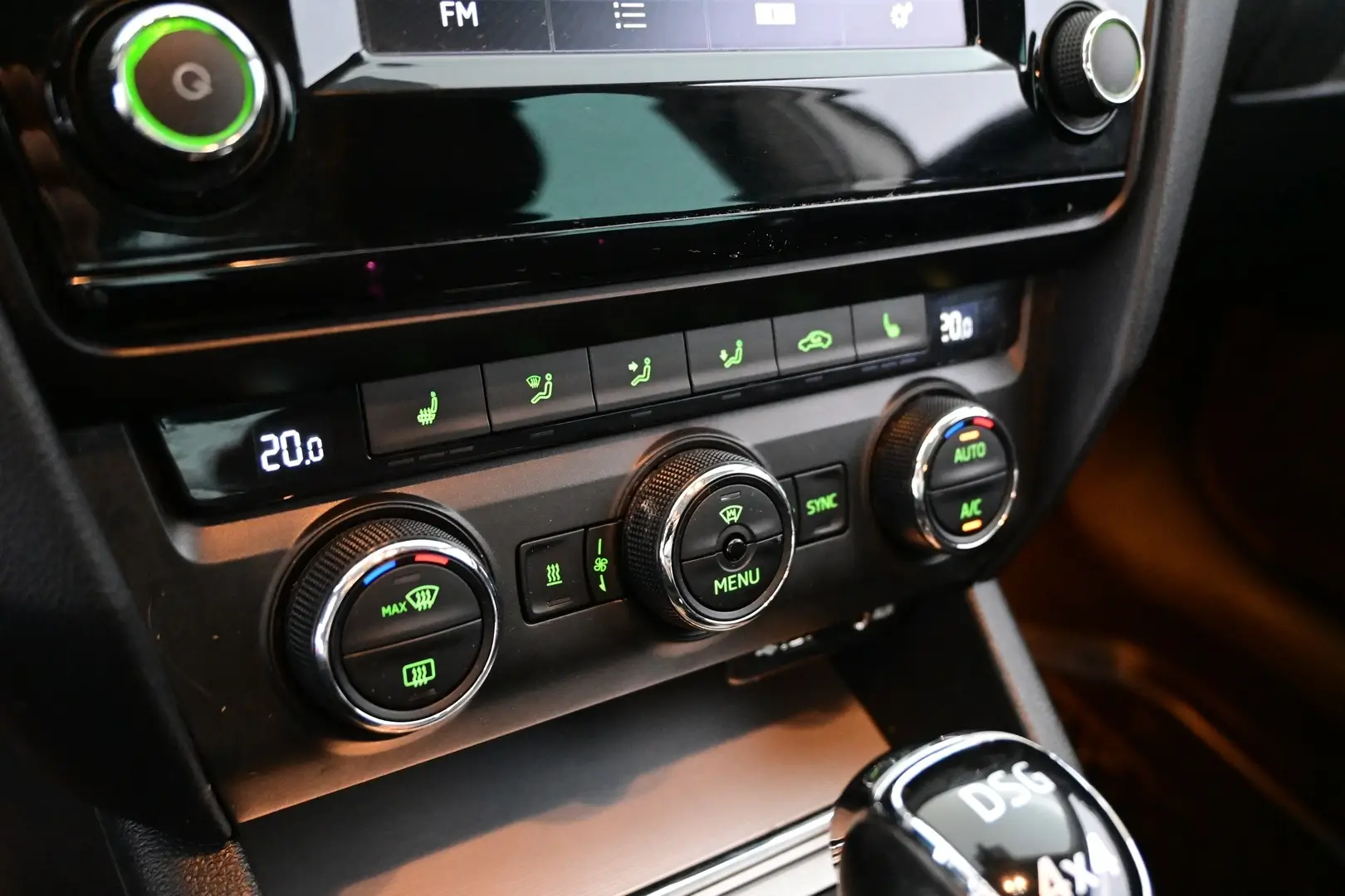 Car Image - 31hP0L60enJQC4N0lbsss6