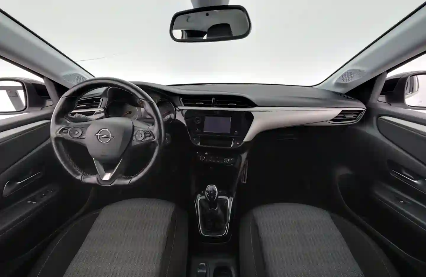 Car Image - 2B50P9udgfhTqeIofz3SJF