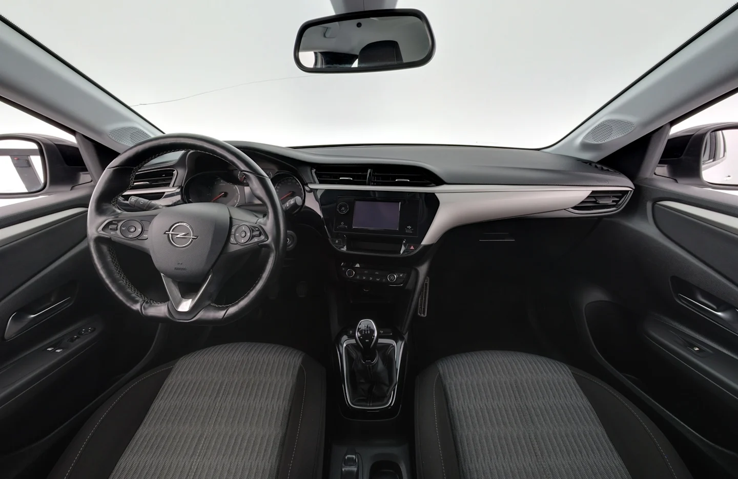 Car Image - 2B50P9udgfhTqeIofz3SJF