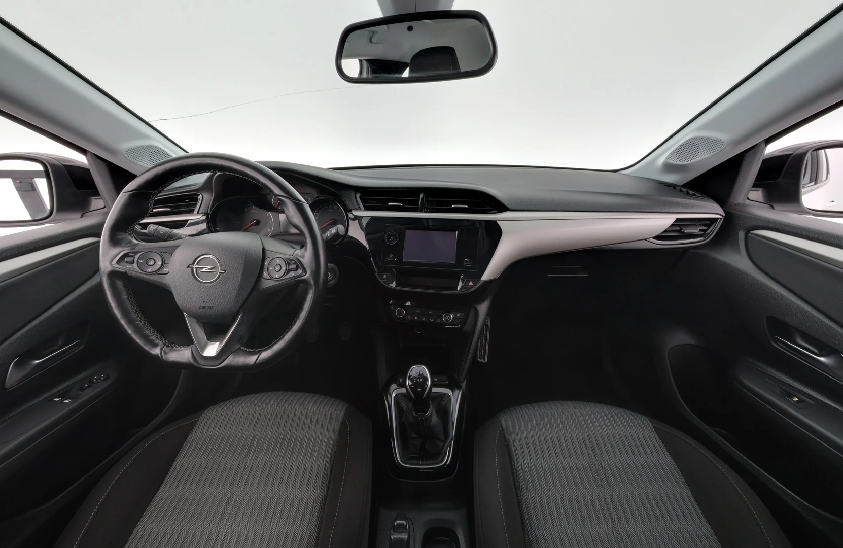 Car Image - 2B50P9udgfhTqeIofz3SJF