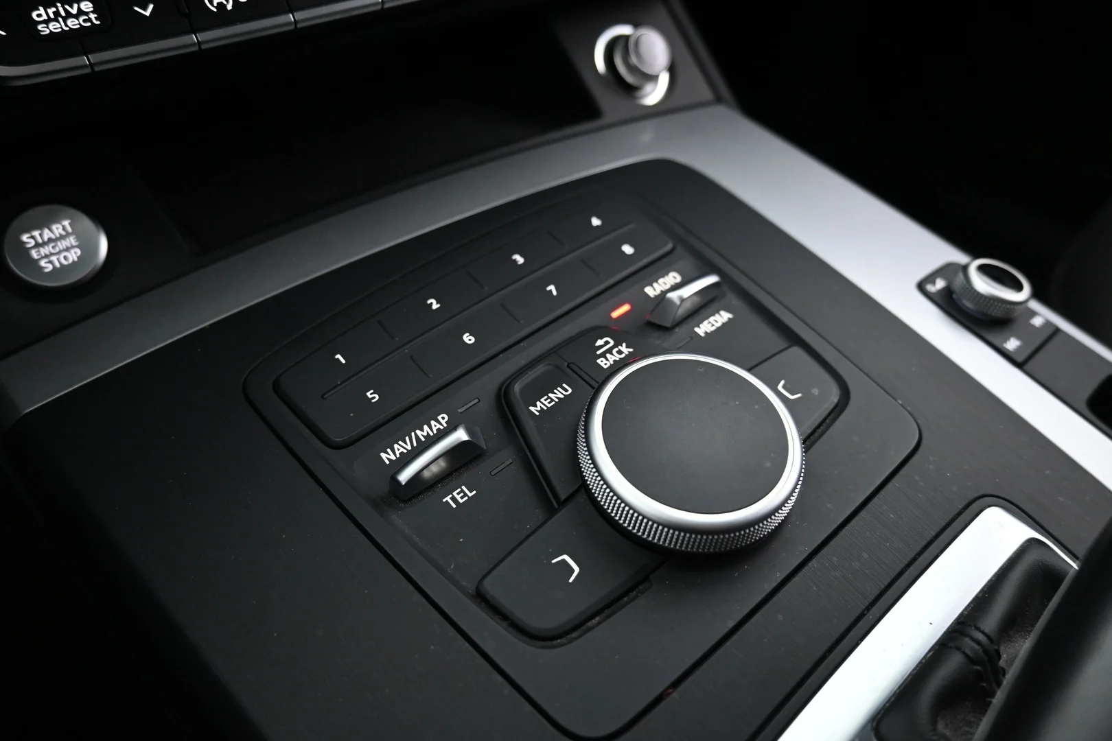 Car Image - 2CnLq8KtMV1dU9yyAWlHMA
