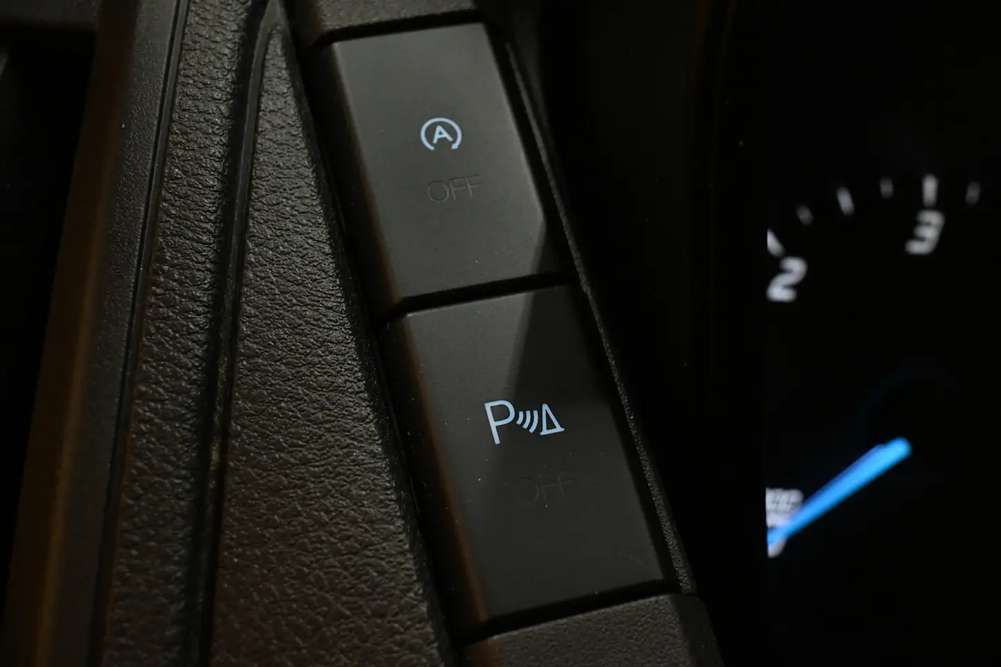 Car Image - 75iWdXy6iGctApQmotxu58