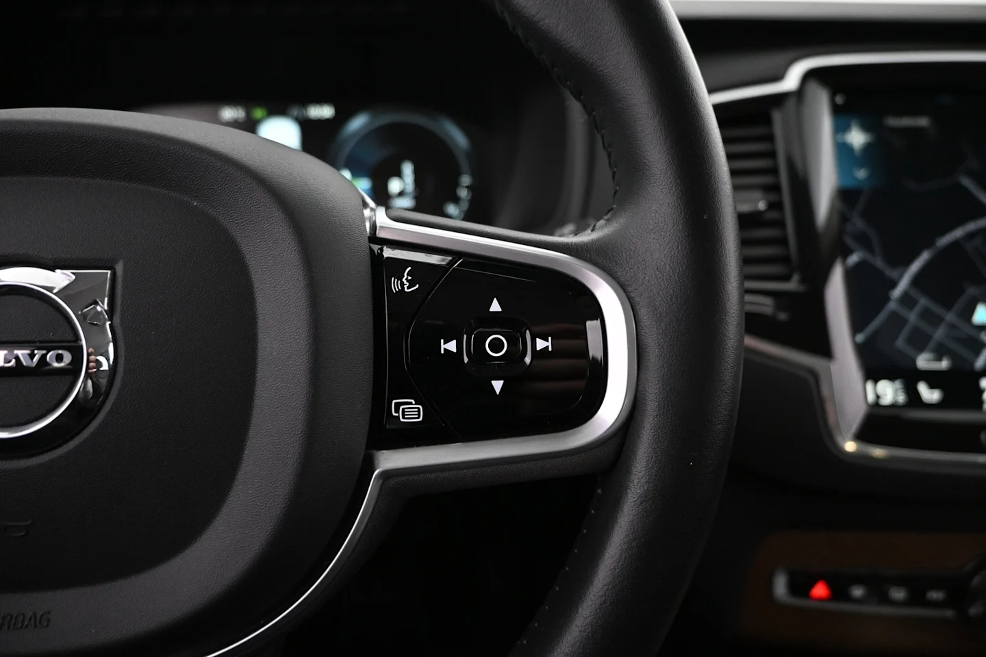 Car Image - 4TSSilqVPzvHXKbhyNBVWJ