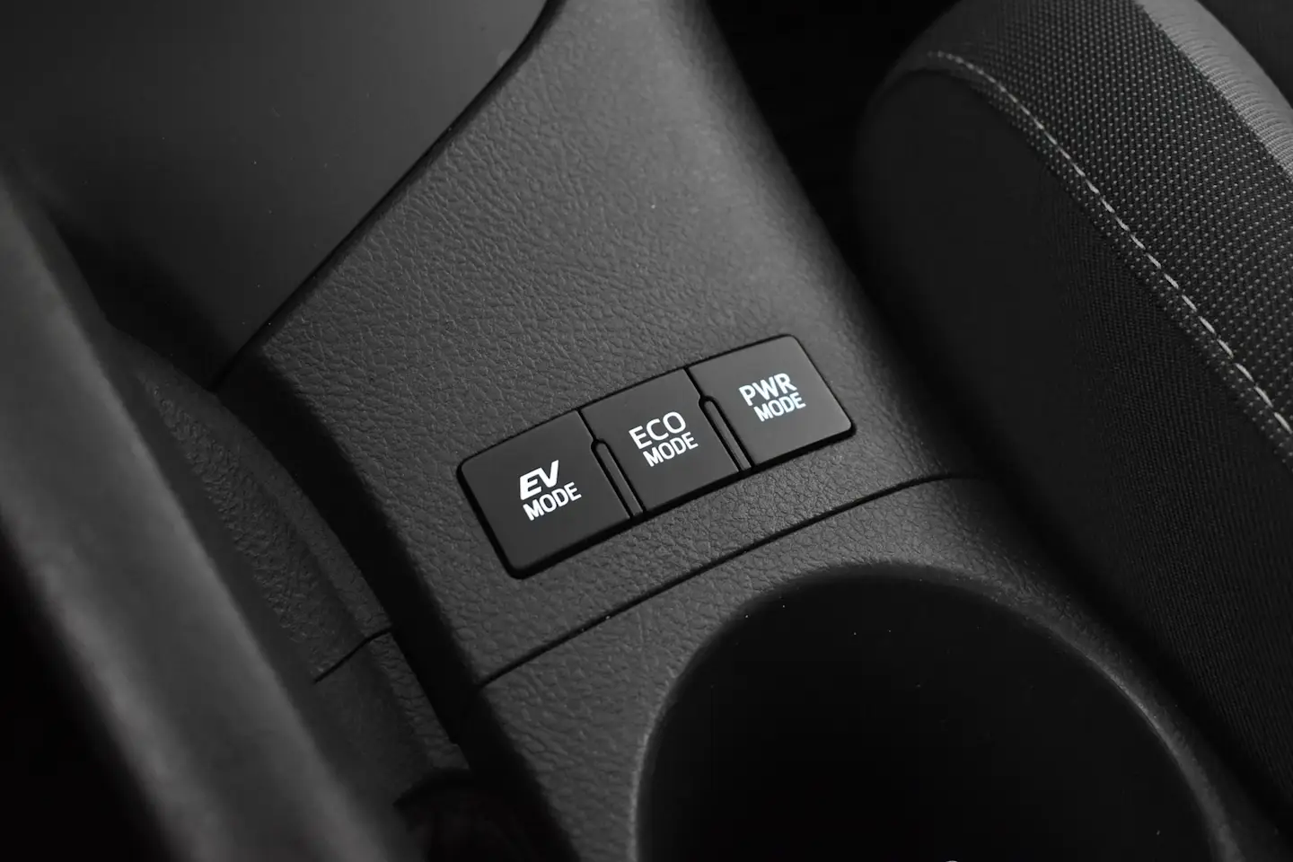 Car Image - 2UCnjWFNFgQzNzDpmMnt1e