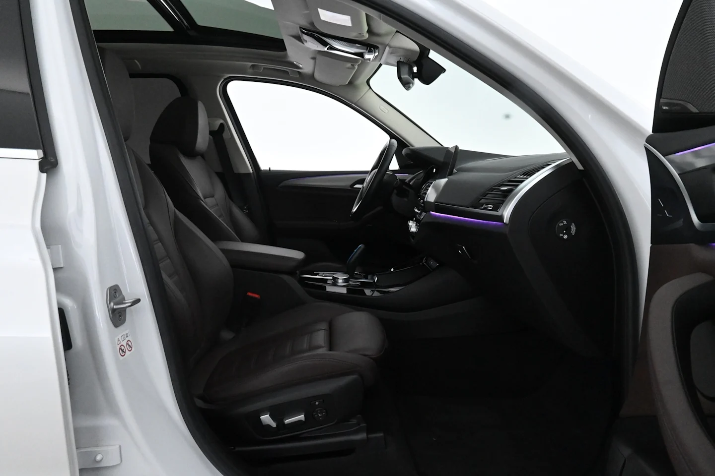 Car Image - 2U58Eq5TmnlAiijkTQeAl0
