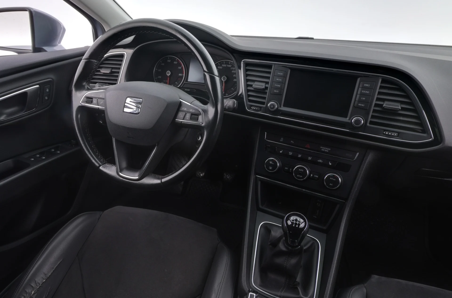 Car Image - 6jxEgd18J8xSDHsDkRssBr