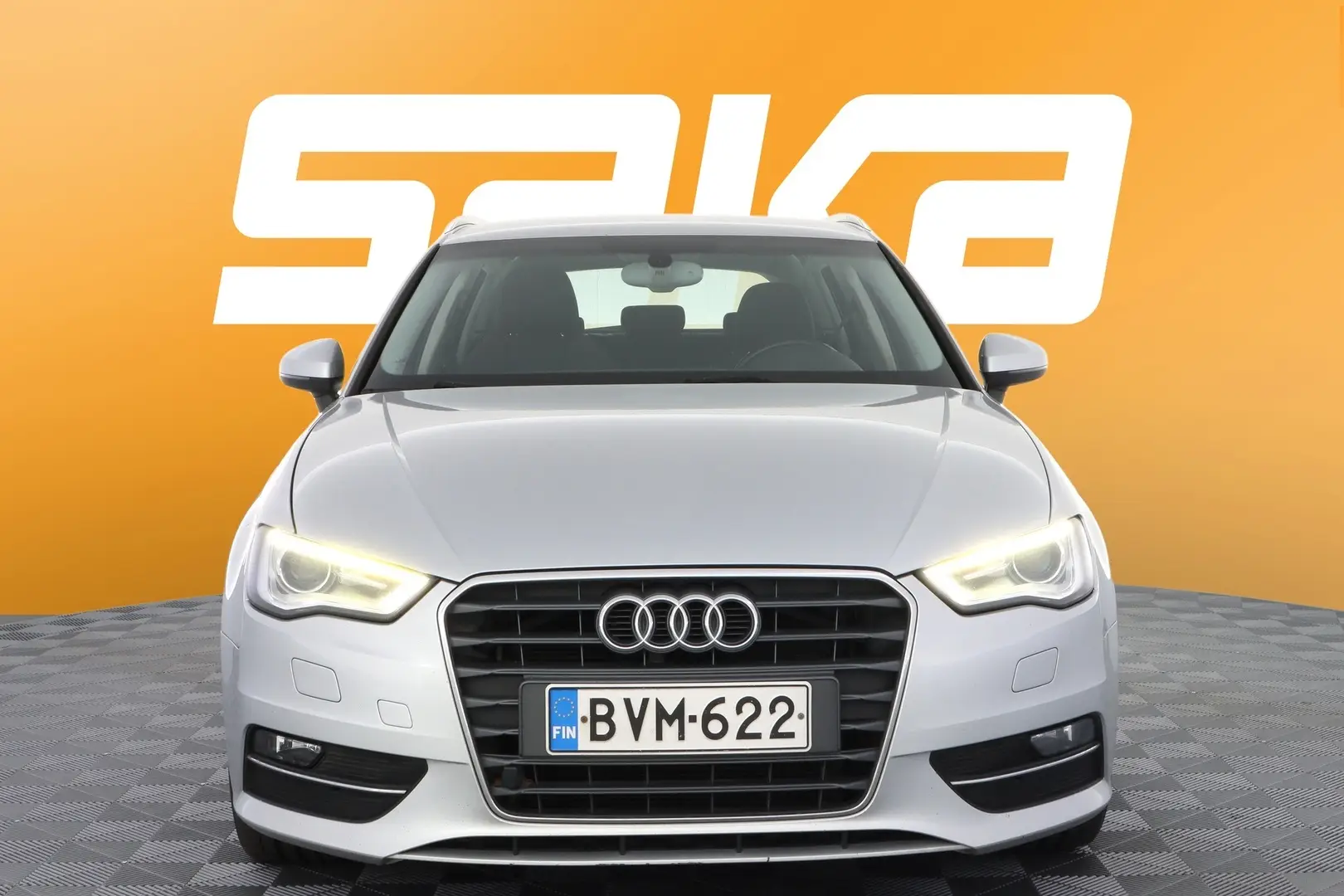 Car Image - 4U4EQKwDX3VPUfxxL0tqkM
