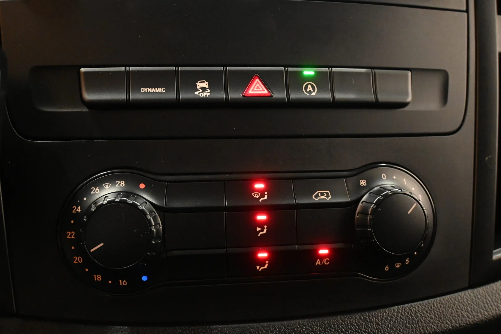 Car Image - 3flNy5WX9BSM1w2aGZOEjC