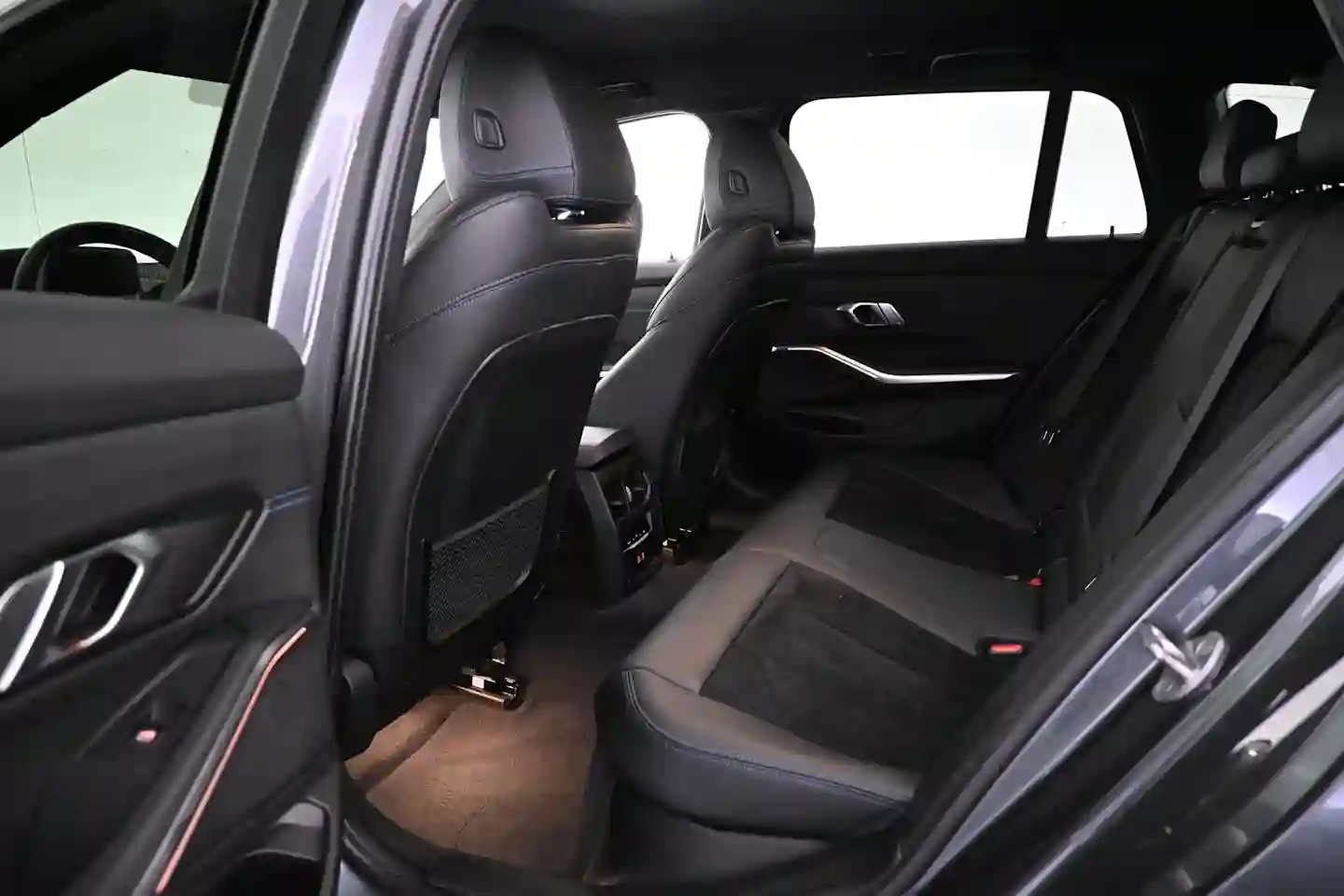 Car Image - 24SEEHFjvdBGnbYpv3QCvd