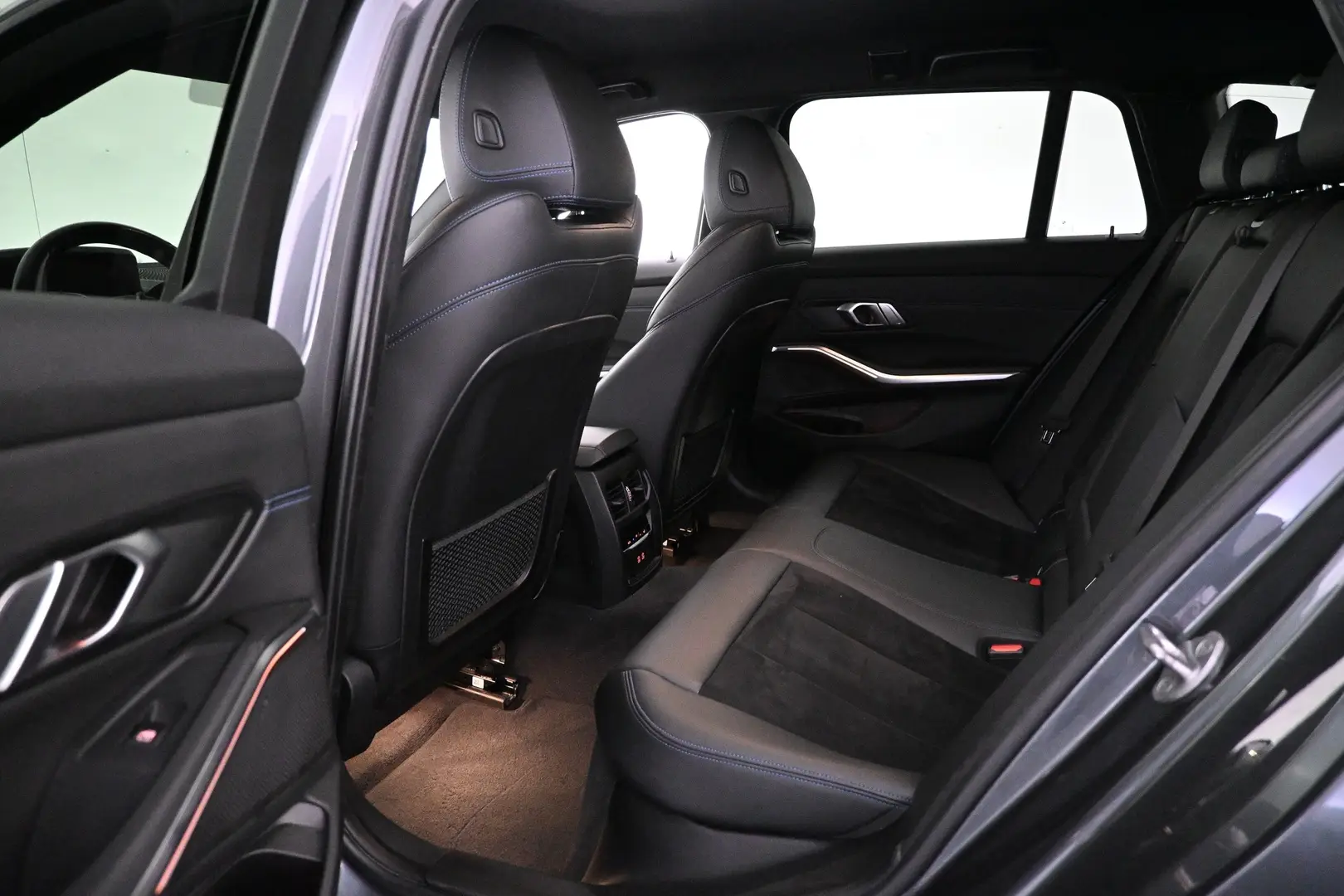 Car Image - 24SEEHFjvdBGnbYpv3QCvd