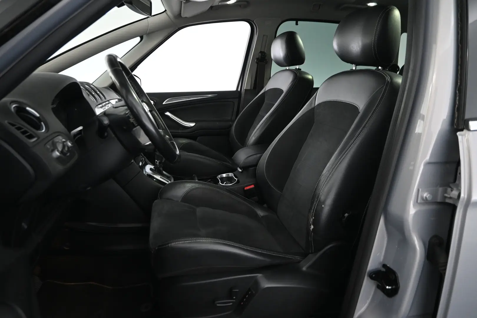Car Image - 6mwKTVRsttH5mMcJWHqBKf