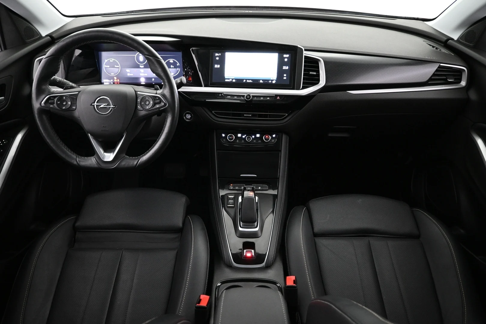 Car Image - 4nNTxu5lyhXcn0ghhPoxfH