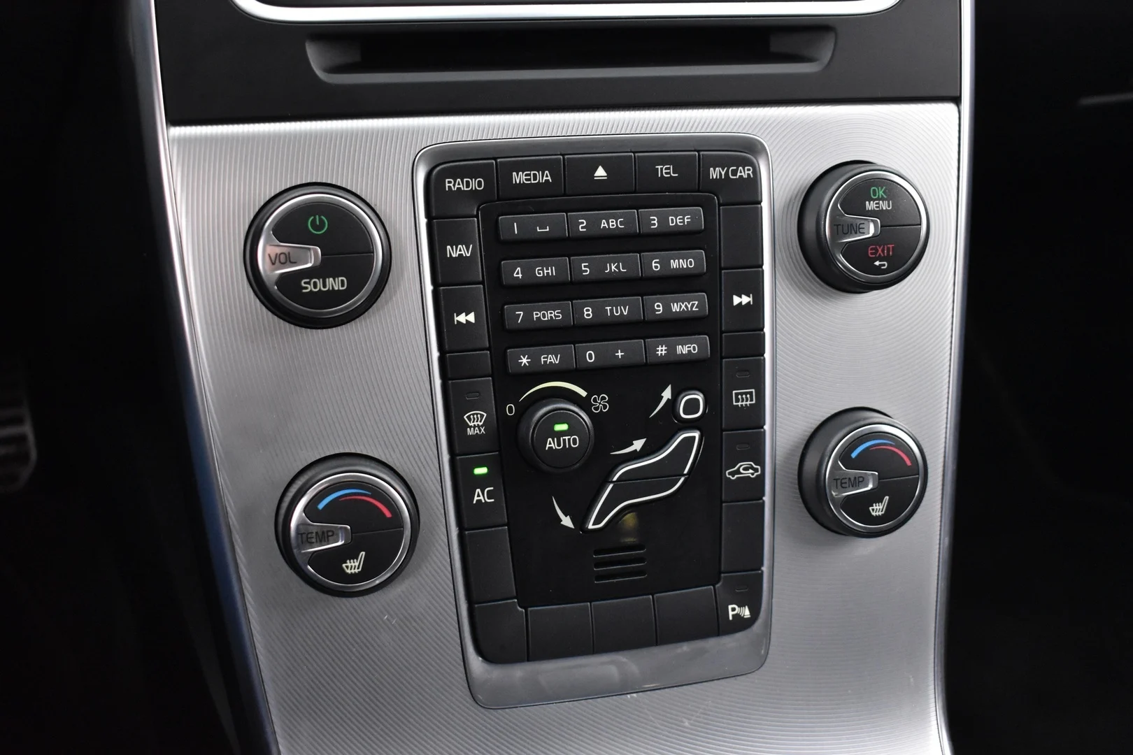 Car Image - 5rTYdScGb0NqgNP4ChC4b4