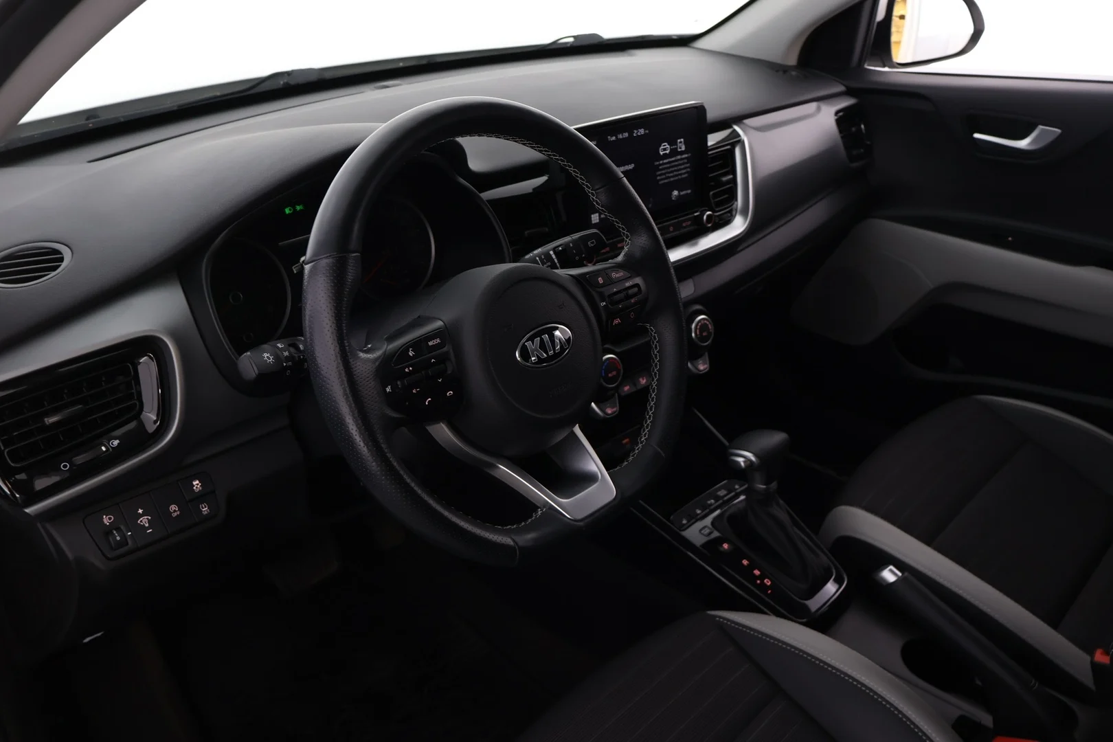 Car Image - 3bpKErRR9RJvYiflKwHt9o