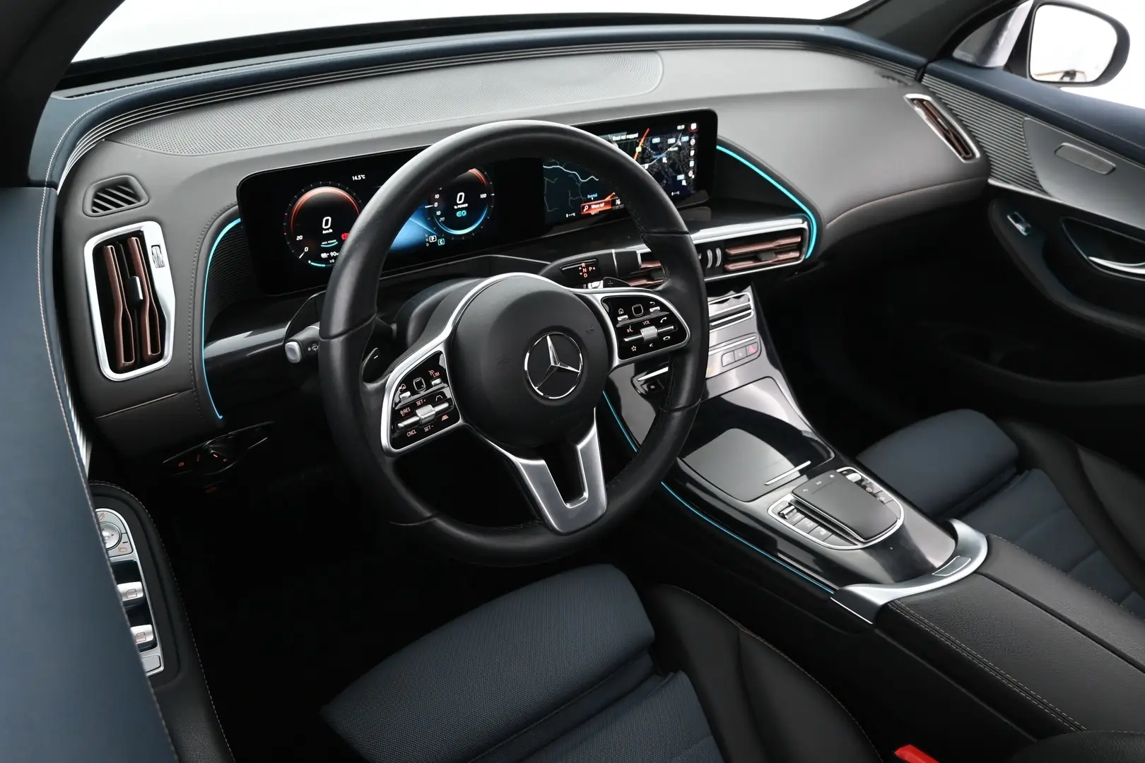 Car Image - KO0JW8P1RBLg3dCJ2Crce