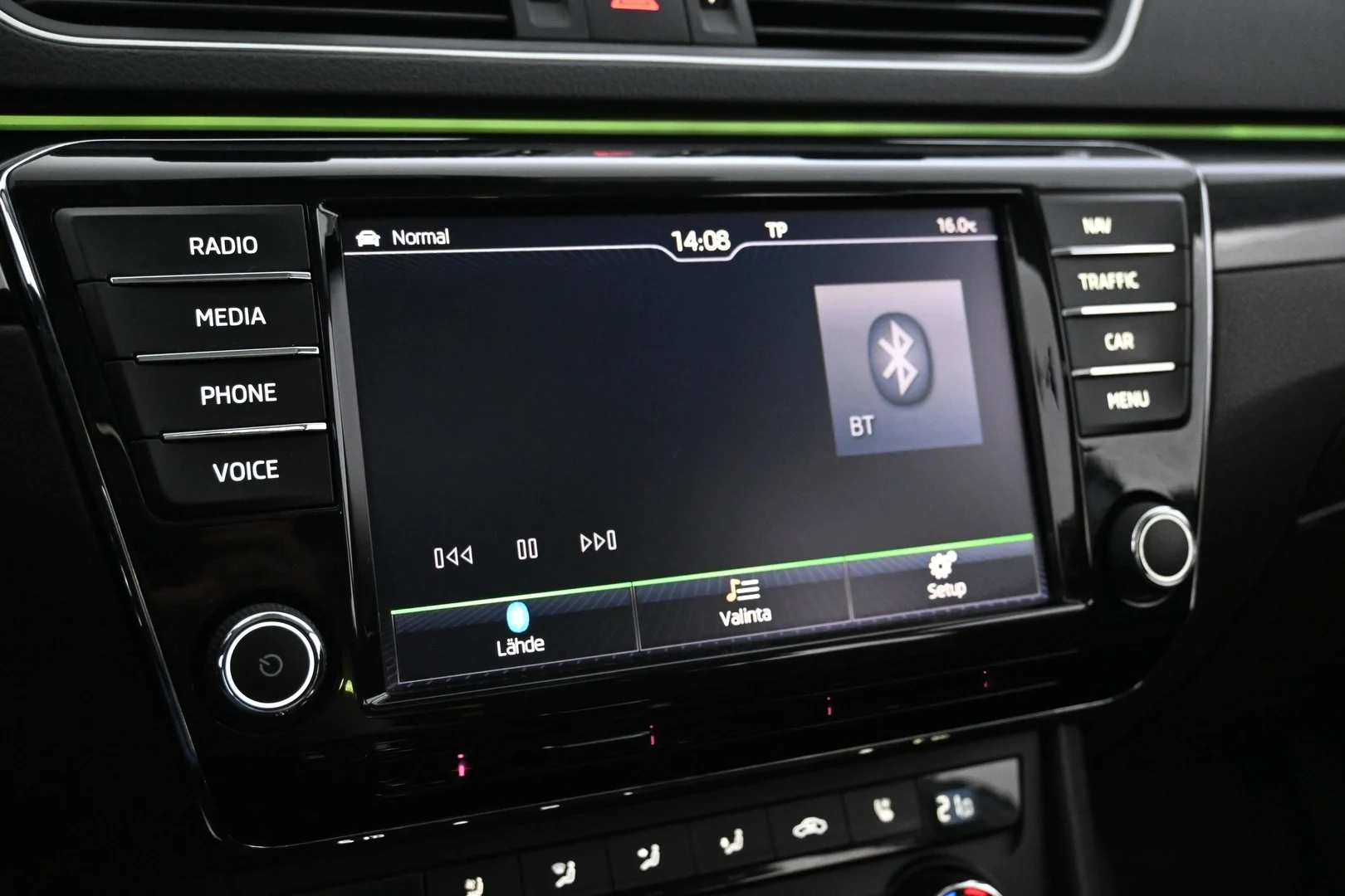 Car Image - 3cg8e9y12WzkCdigtxznQv