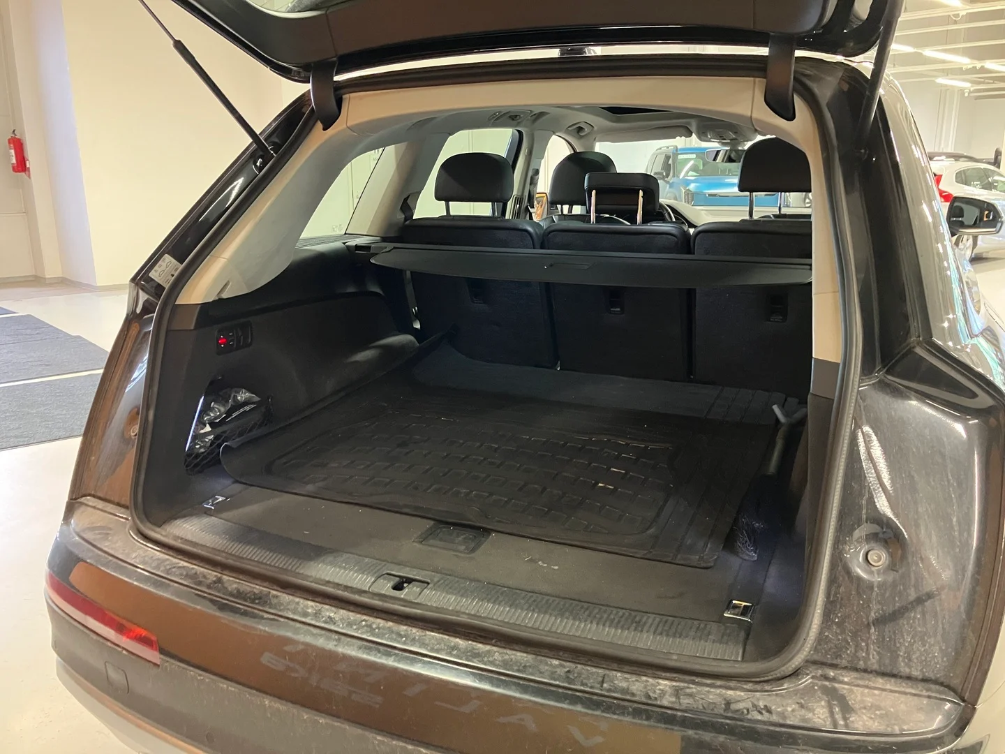Car Image - 5rOb4D1xp0PaVT4wktggZv