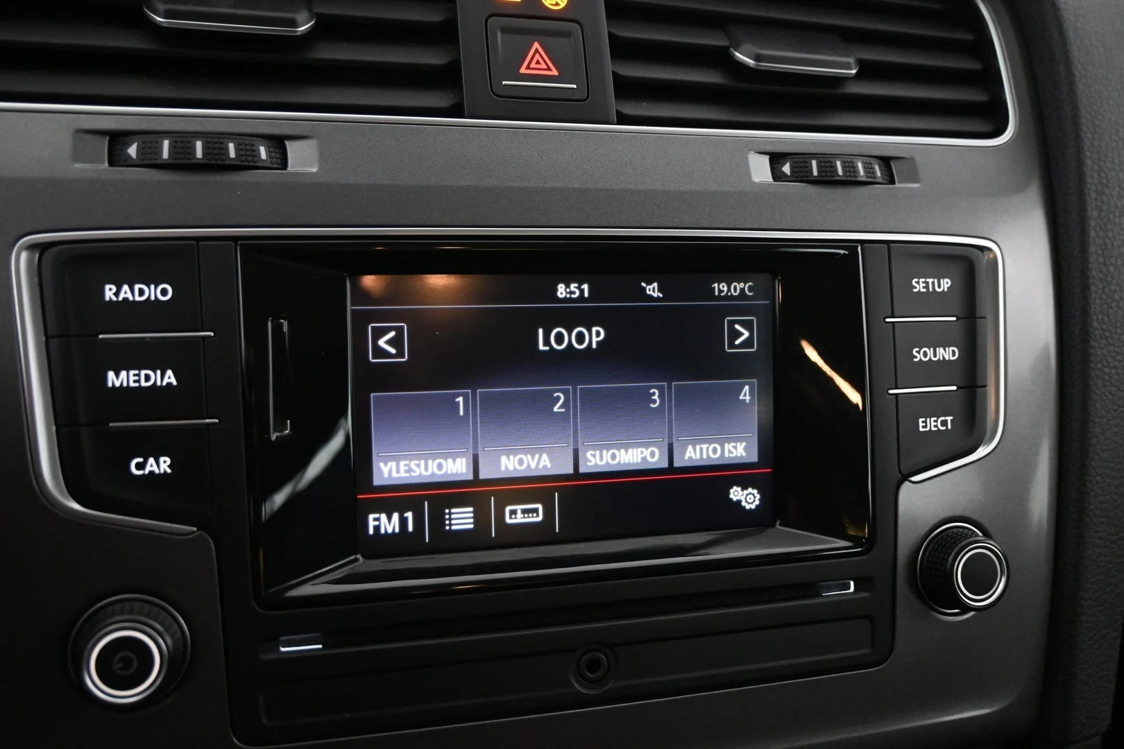 Car Image - 7uDxmLVY2ZZVOEsddR8X4x