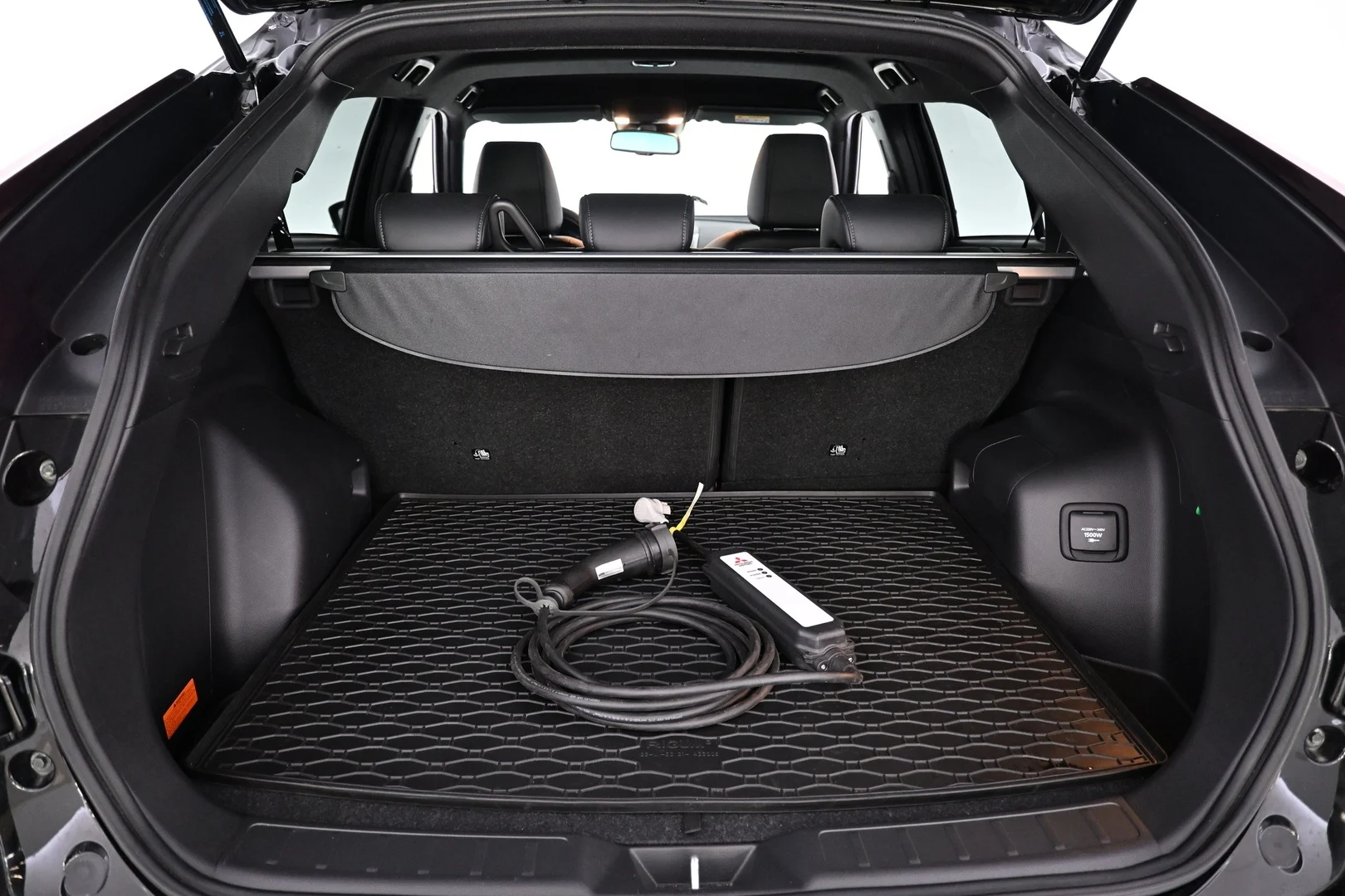 Car Image - 1Y8lzCSOTFYQW26I0Qdvr0