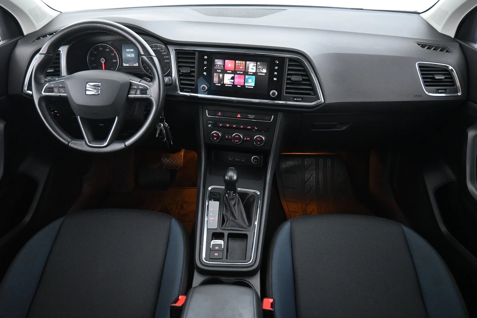 Car Image - 4L42kVXMlqwXO5GJKeHN8j