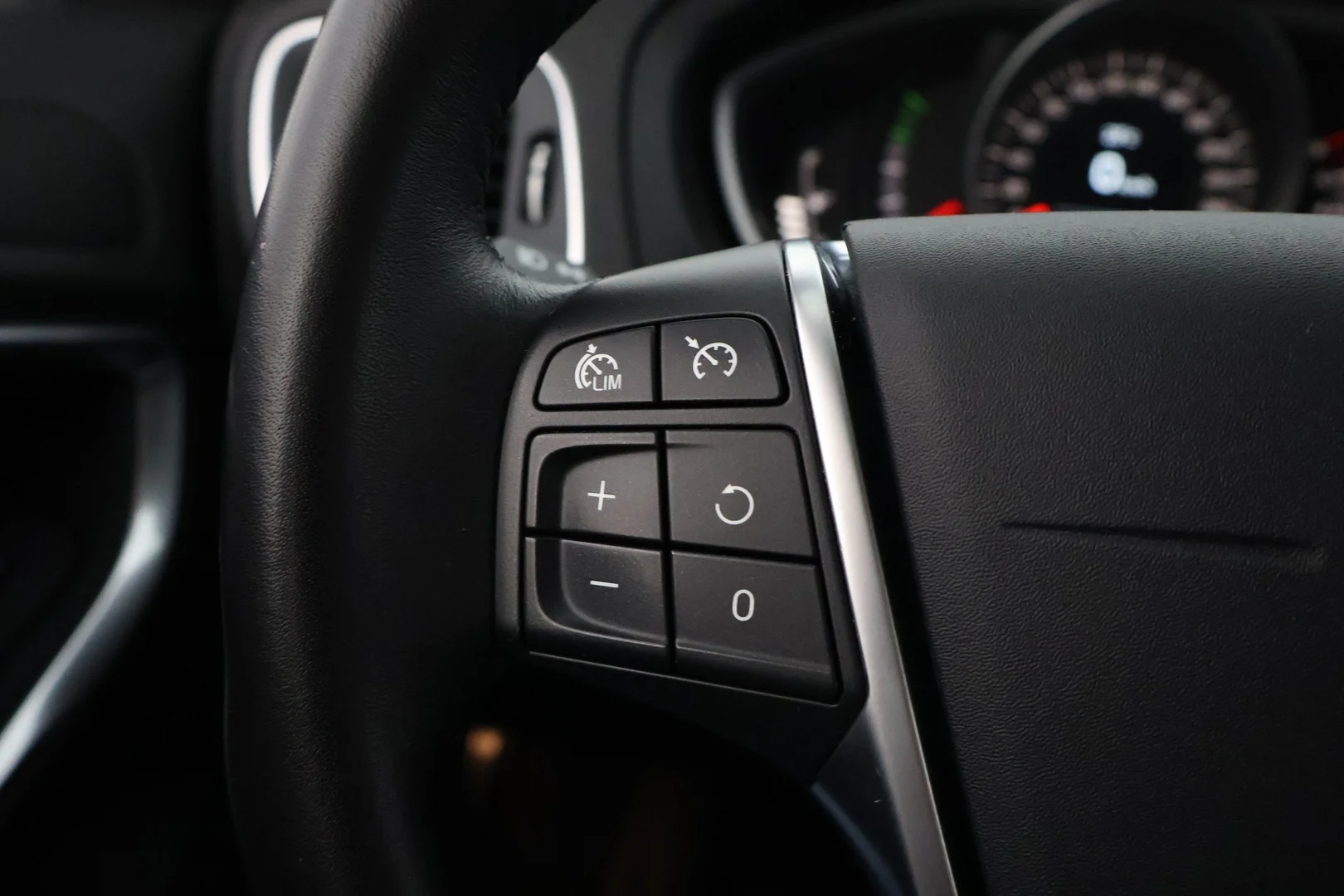 Car Image - 5Bft4XWNlqgnou7wvP1hW