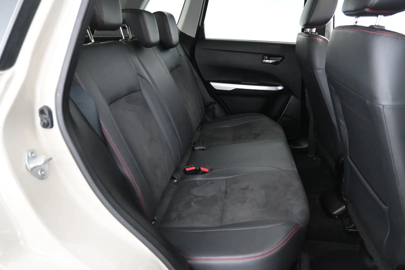 Car Image - 756sKZ9bevfo5LeBxxl11h