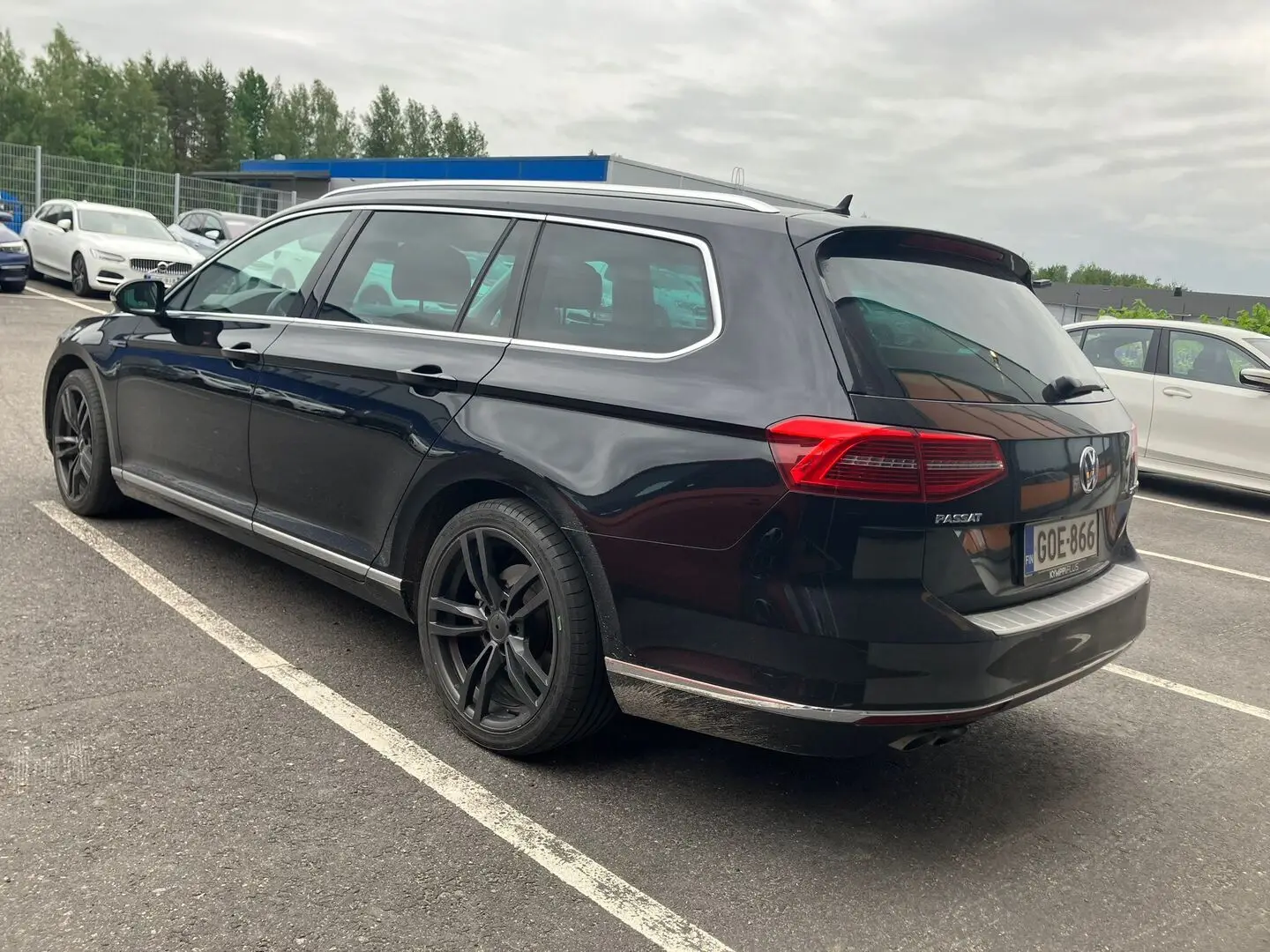 Car Image - 1damd36iIk0VOdI8cN1ld8