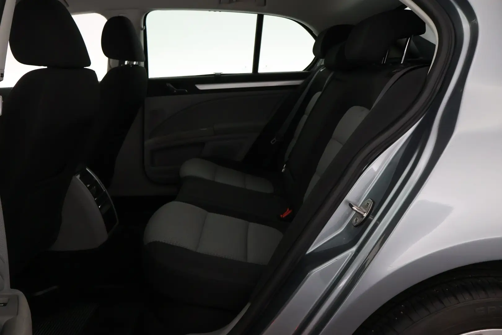 Car Image - FsTkKYT7XoojYjjK0pqFY