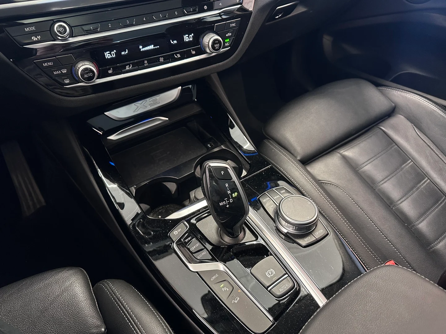 Car Image - 5dx7saBG8RtVsxJReTKO9y