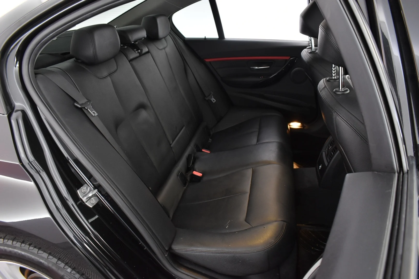 Car Image - 4MxWFOxR8IbEl7TQewNsZB