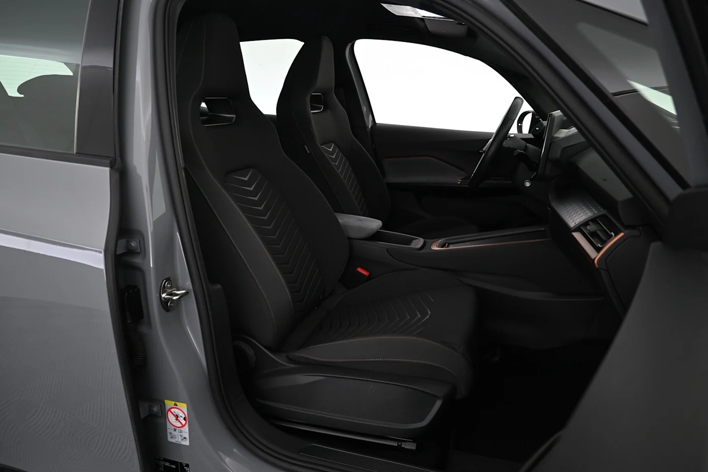 Car Image - BtLnPA5sLE9b178SY2Oxa