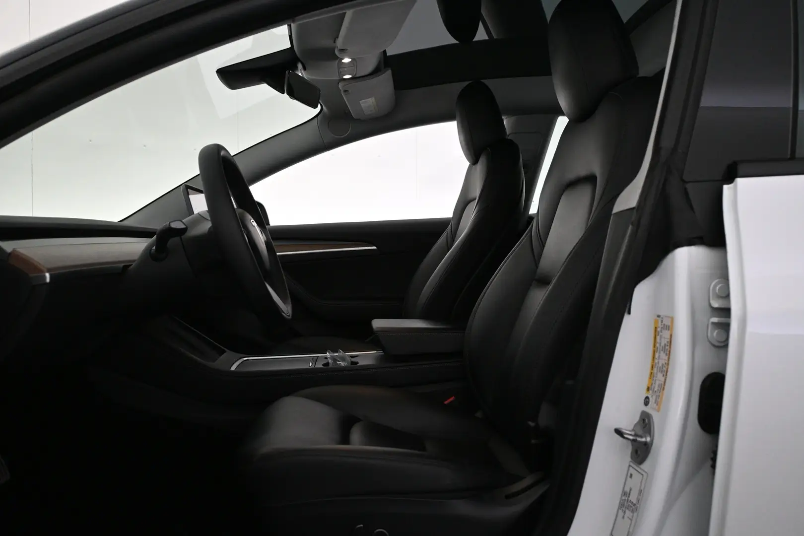 Car Image - 6usrxeYFo9gU9nqQrGiQpm