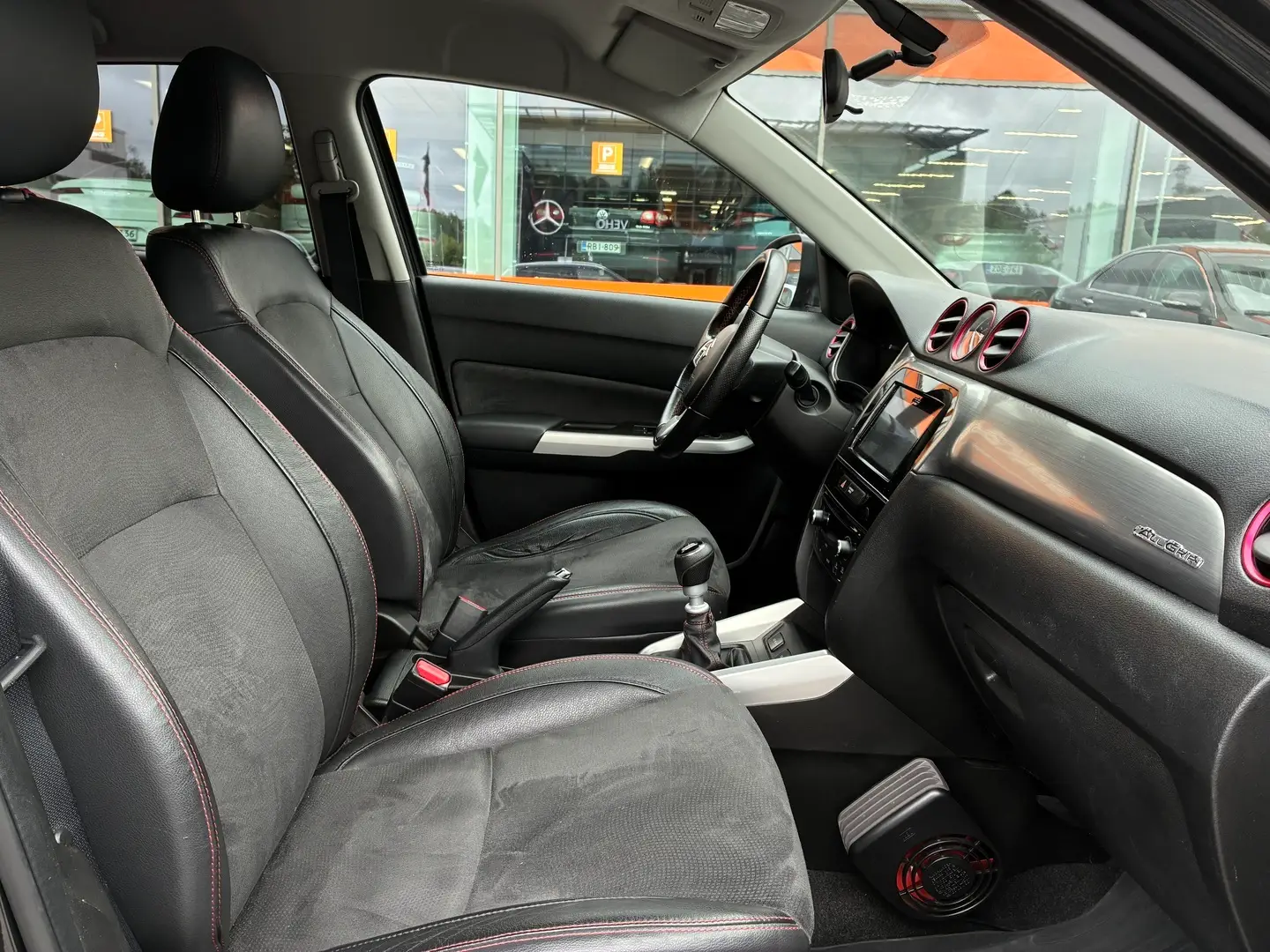 Car Image - 4dt6Do2YSyF8V5c6TejC6c