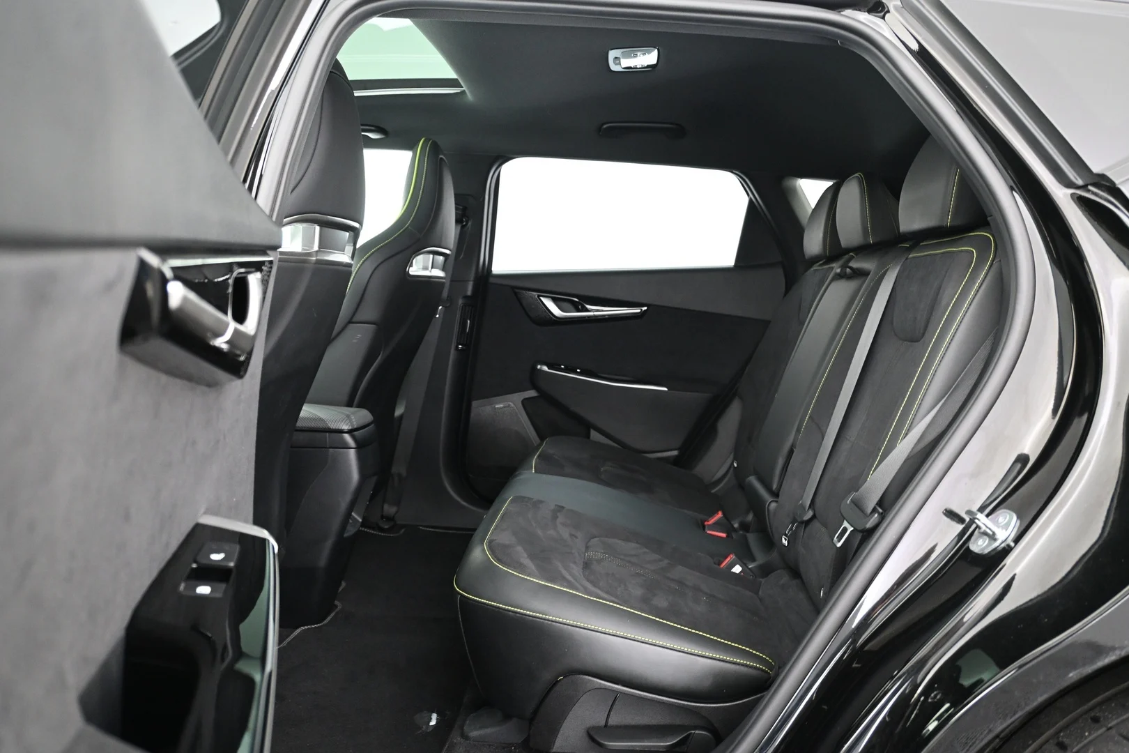 Car Image - RRraQcfYtLAEPiGylvmlW