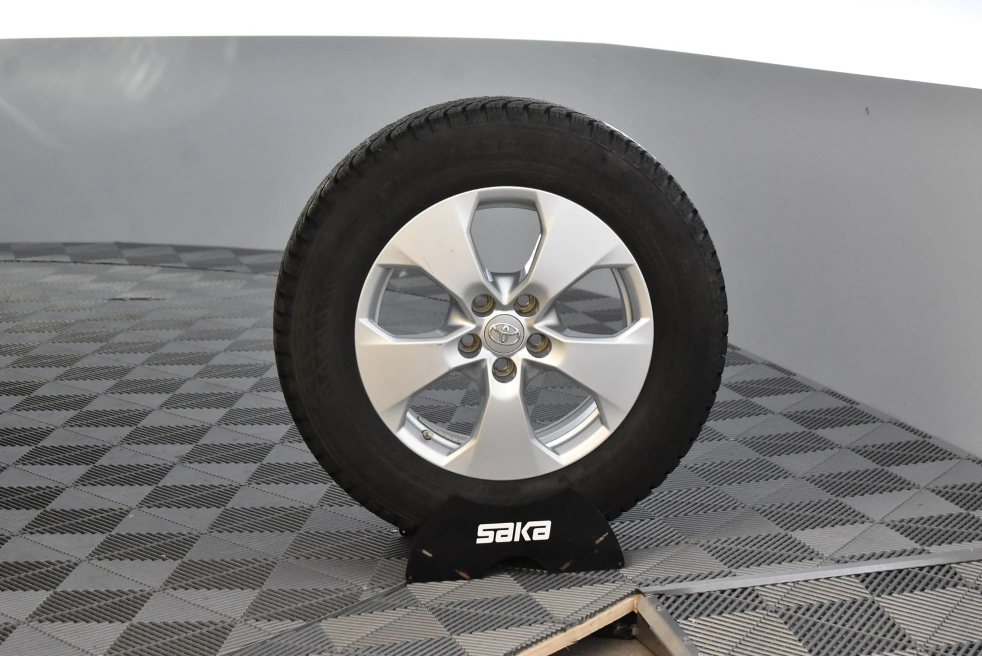 Car Image - 7F6PhDaXvrjwjVyEoKu98b