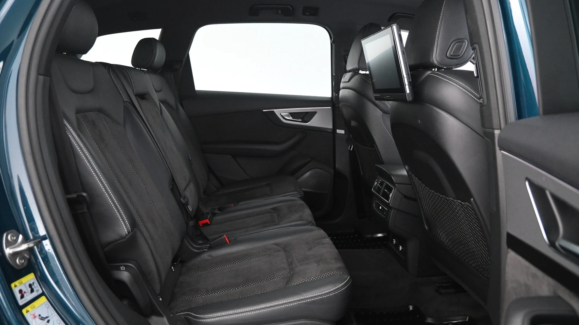 Car Image - 4Xk83Z99XhHfgFWPSx0F3Y