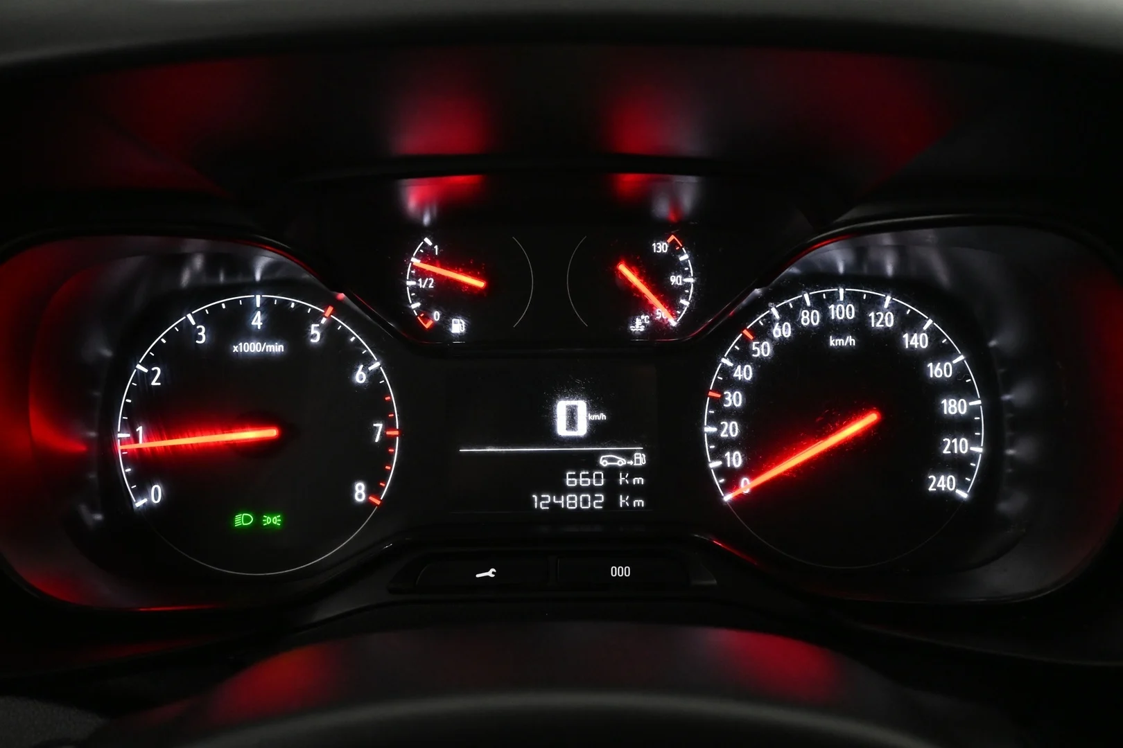 Car Image - zl5Cxtgs1cF4gSU2IgR6r