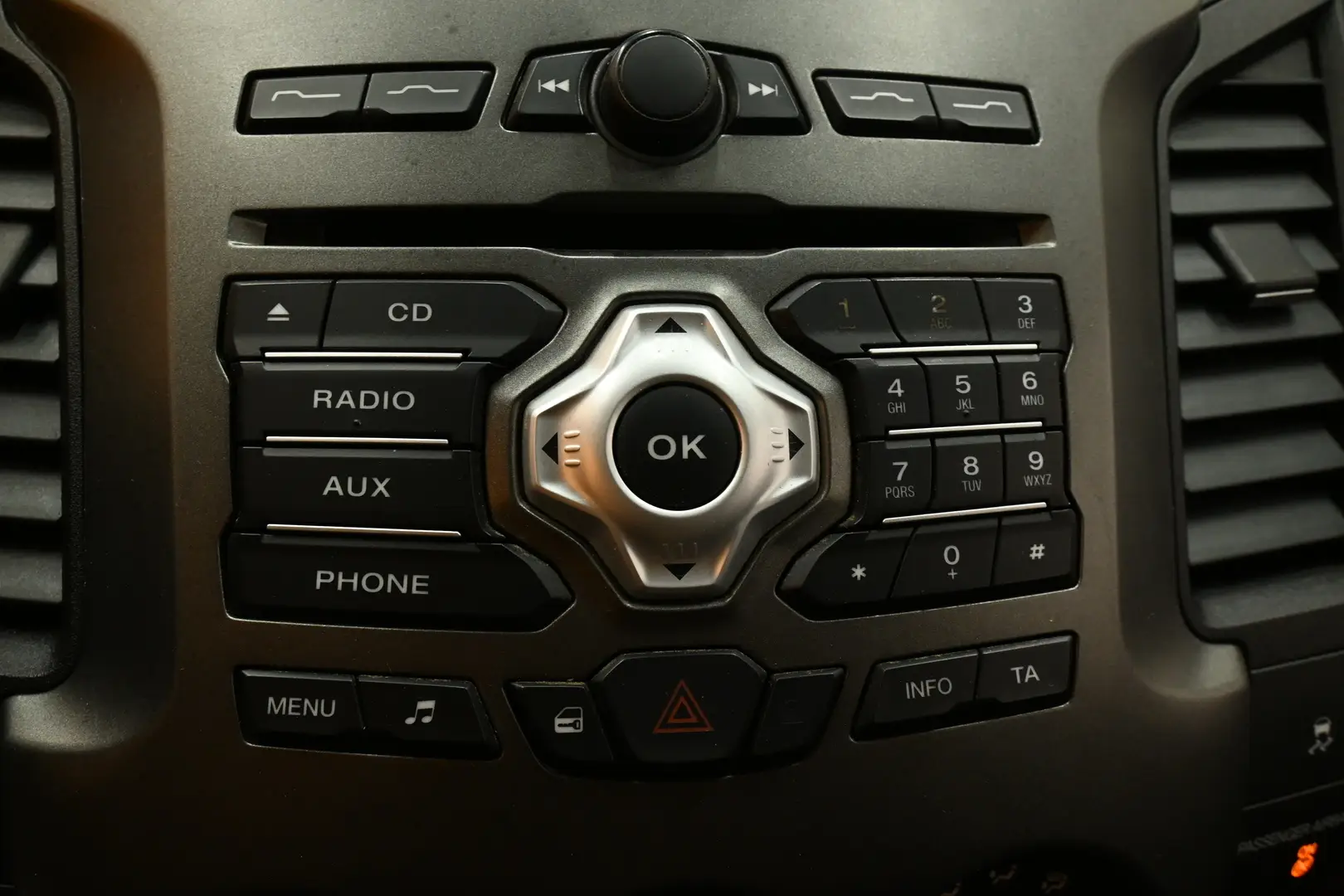 Car Image - 50e70M5s4neaslTHh06ga0